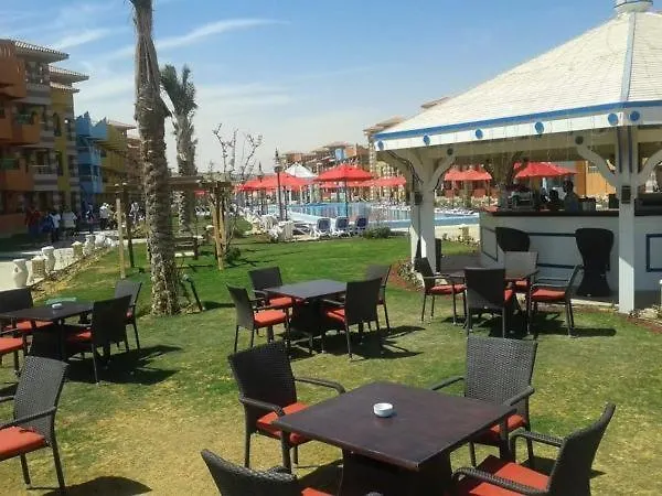 شاليهات عائلية صف اول علي البحر مباشرة بورتو ساوث - العين السخنة Dağ evi Ain Sukhna